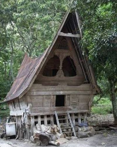 Rumah Sopo kondisi Rusak akan diperbaiki Kemenpar untuk Homestay