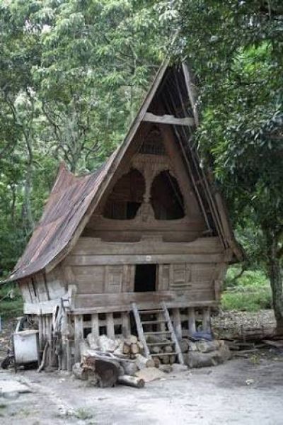 Rumah Sopo kondisi Rusak akan diperbaiki Kemenpar untuk Homestay