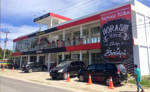 Pusat Oleh Oleh Batikta Danau Toba Siap Manjakan Wisatawan