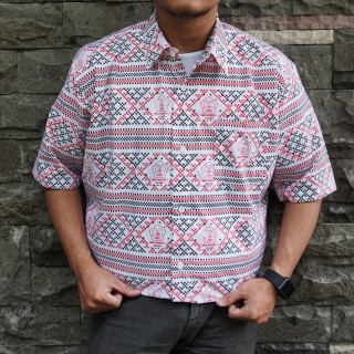 Melayani Pesanan Pakaian Seragam