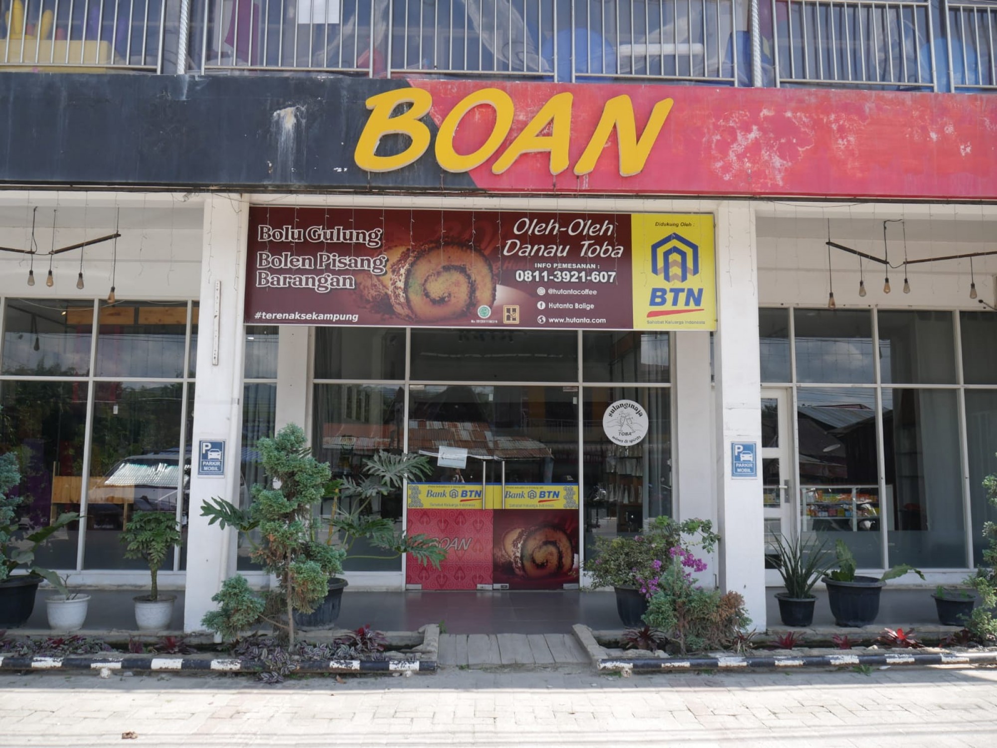 BOAN, PUSAT OLEH-OLEH MAKANAN DI BALIGE