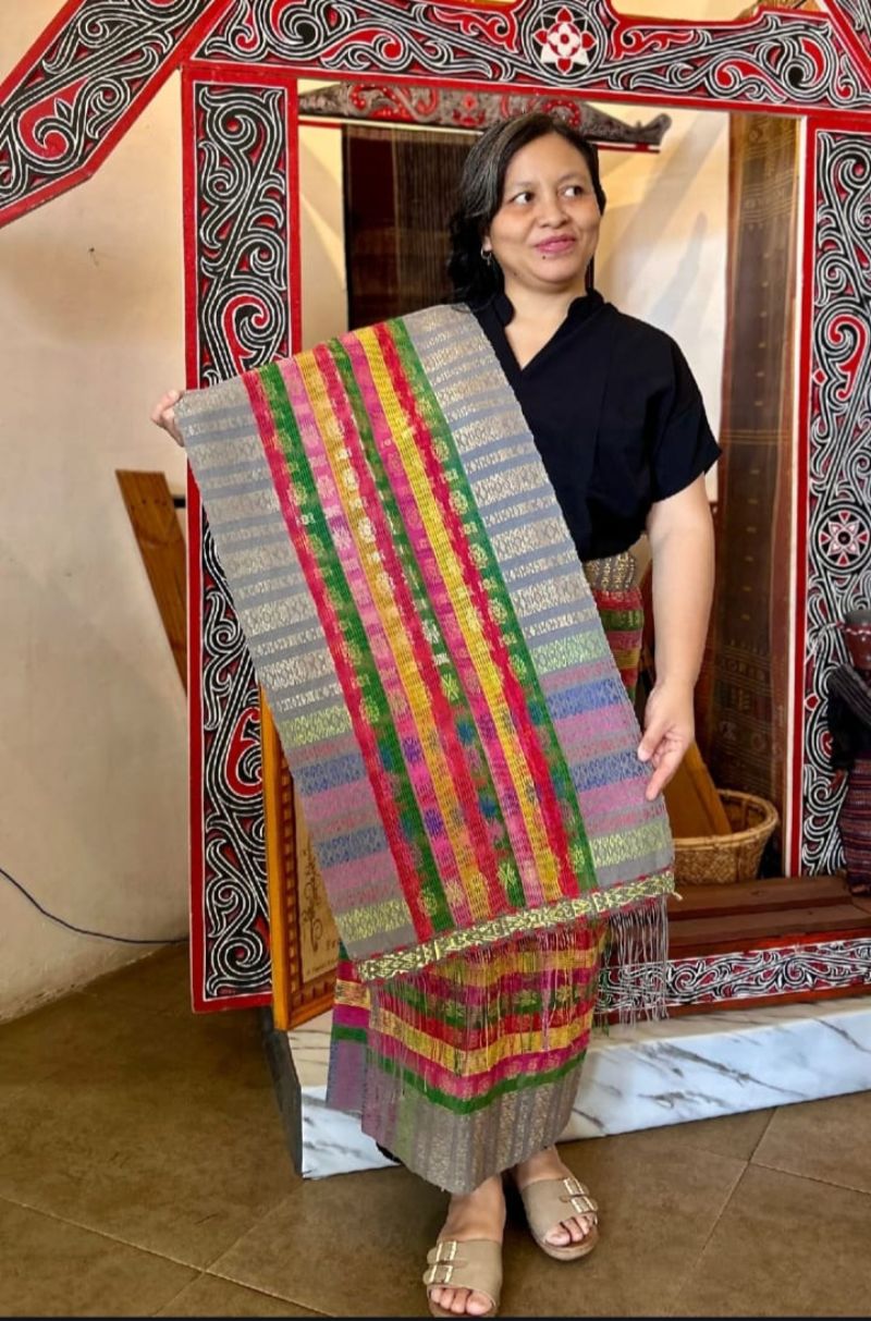  Hari Ulos 2025: Sebuah Pengingat Akan Warisan Leluhur