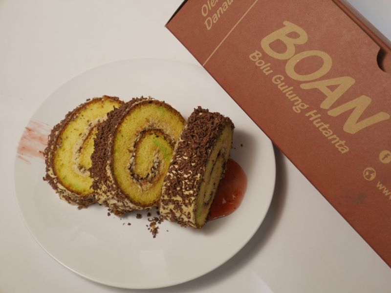 BOAN Bolu Gulung Hutanta, oleh-oleh dari Balige