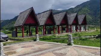  Desa Ulos Meat — Cerita Tenun dari Tepi Danau Toba