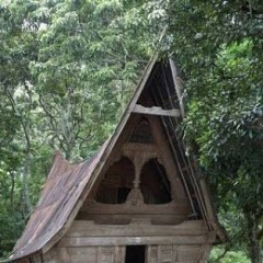 Rumah Sopo kondisi Rusak akan diperbaiki Kemenpar untuk Homestay