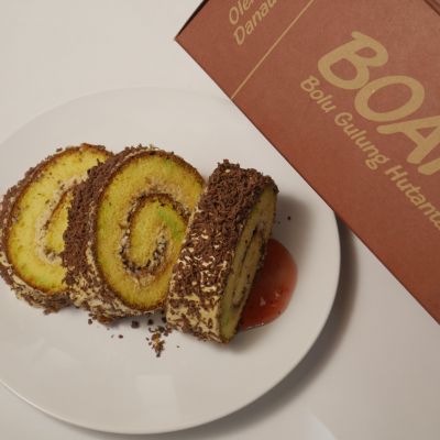 BOAN Bolu Gulung Hutanta, oleh-oleh dari Balige