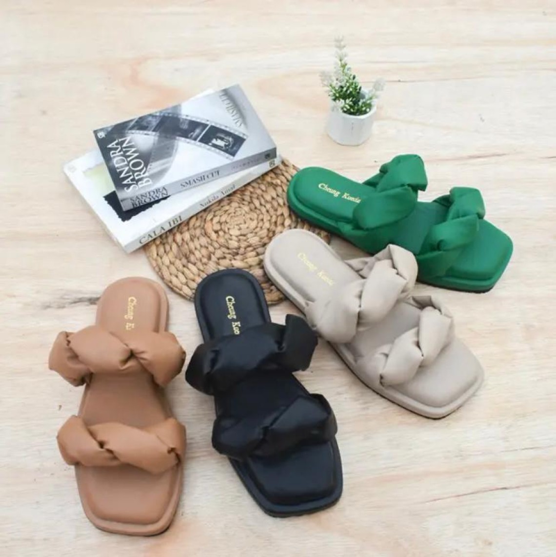 Sandal Noys N11 profile picture