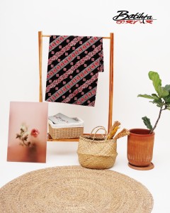 MERAH PUTIH HITAM
