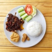 Nasi Ayam Penyet