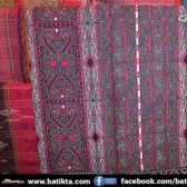 KK80  Kain Batik Motif Gorga Warna Pink Putih Hitam
