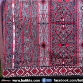KK80 Kain Batik Motif Gorga Warna Merah Cabai Putih Hitam